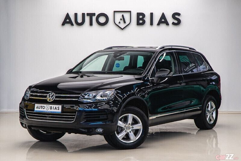 Negru Utilizat 2011 VW Touareg Individual SUV | 12.750 EUR (Scump) - Imagine 1/4