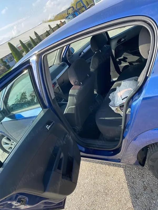 Utilizat 2004 Opel Astra Berlinǎ | 2.200 EUR - Imagine 1/4