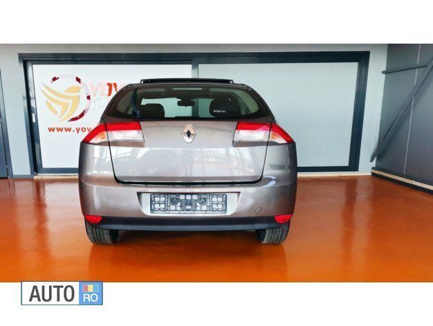 Second-hand Renault Laguna III Dynamique 110 CP (80 kW) 2007 Gri Berlinǎ