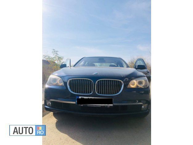 Albastru Utilizat 2011 BMW 740 Berlinǎ | 14.900 EUR (Puțin scump) - Imagine 1/4