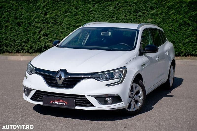 Culoarealb Utilizat 2020 Renault Mégane GrandTour Break | 9.680 EUR (Preț bun) - Imagine 1/4