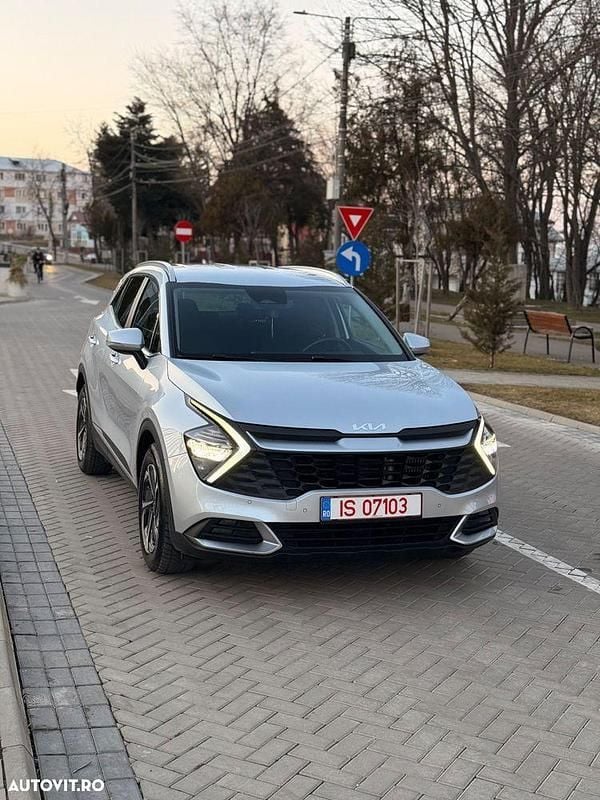 Second-hand Kia Sportage Edition 7 150 CP (110 kW) 2022 Culoareargint SUV