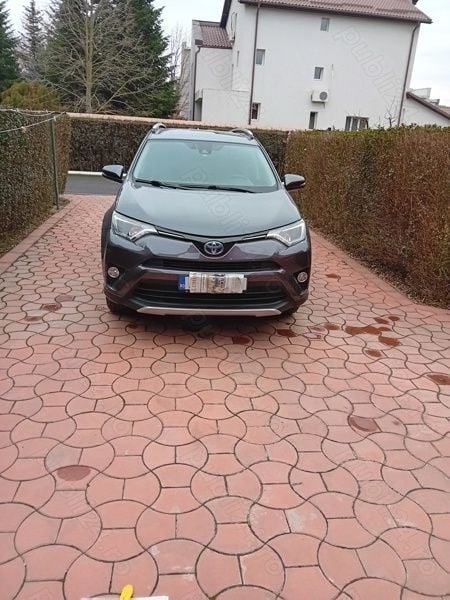 Utilizat 2018 Toyota RAV4 Hybrid SUV | 18.000 EUR (Preț bun) - Imagine 1/4