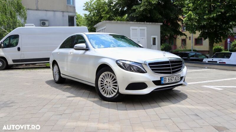 Alb Utilizat 2015 Mercedes C220 Berlinǎ | 16.800 EUR (Scump) - Imagine 1/4