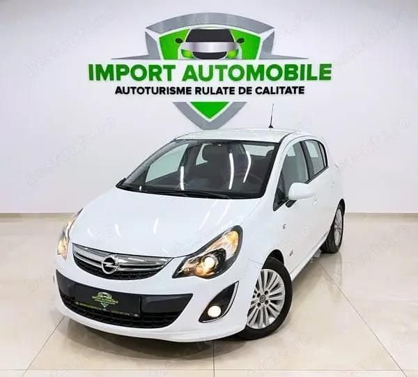 Second-hand Opel Corsa Active 70 CP (51 kW) 2011 Culoarealb Hatchback