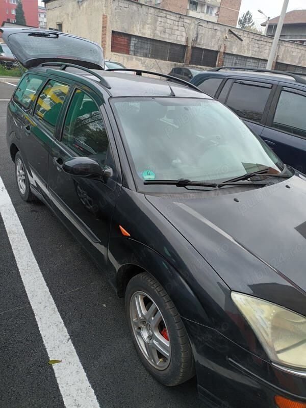 Second-hand Ford Focus 93 CP (68 kW) 2001 Berlinǎ