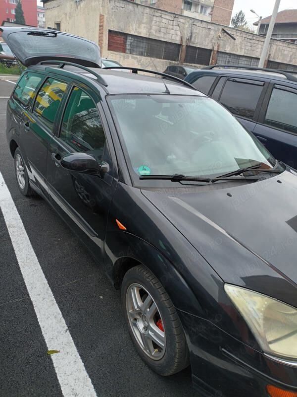 Utilizat 2001 Ford Focus Berlinǎ | 1.450 EUR (Preț OK) - Imagine 1/3