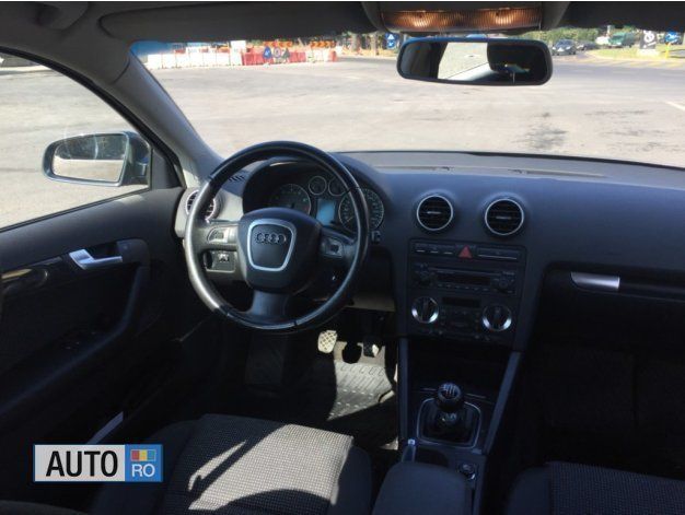 Second-hand Audi A3 Sport 200 CP (147 kW) 2006 Gri metalizat Hatchback