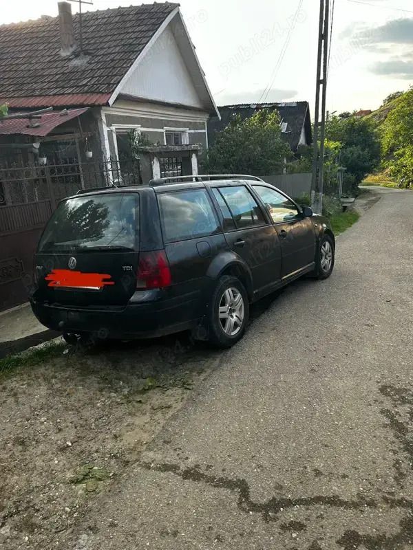 Utilizat 2005 VW Golf IV Break | 700 EUR (Super Preț) - Imagine 1/4