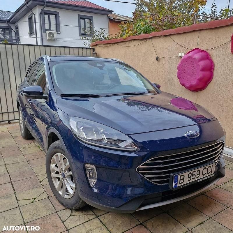Culoarealbastru Utilizat 2023 Ford Kuga Titanium SUV | 25.500 EUR (Preț OK) - Imagine 1/4