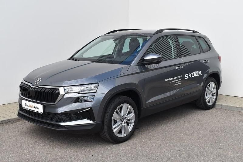Gri mediu normal Nouă 2025 Skoda Karoq Selection SUV | 29.250 EUR (Preț bun) - Imagine 1/4