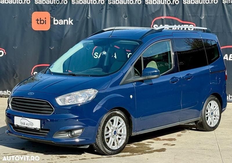 Second-hand Ford Tourneo Courier Titanium 100 CP (73 kW) 2015 Culoarealbastru Monovolum
