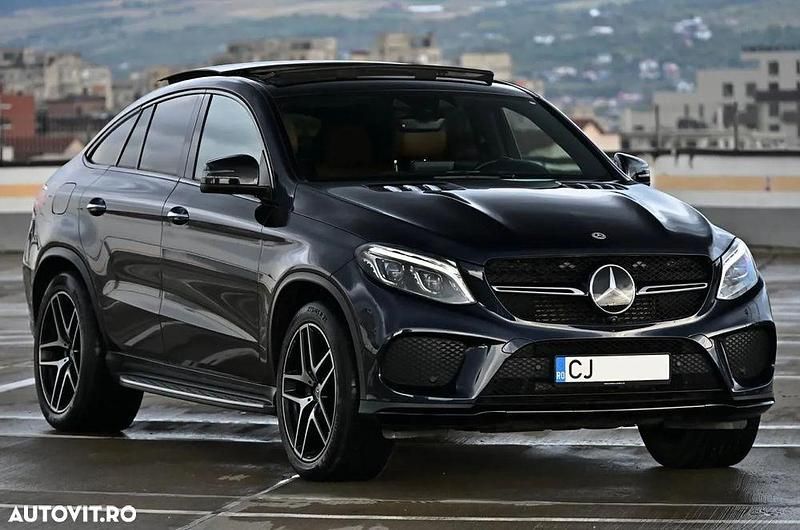 Culoarealbastru Utilizat 2019 Mercedes GLE350 AMG line SUV | 44.165 EUR (Scump) - Imagine 1/4