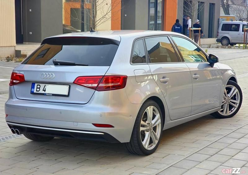 Second-hand Audi A3 S-Line 150 CP (110 kW) 2019 Berlinǎ
