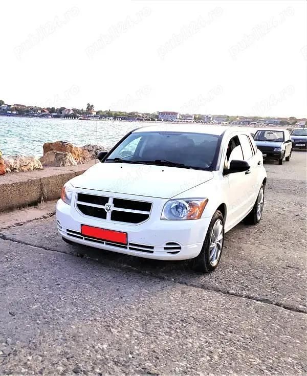 Alb Utilizat 2008 Dodge Caliber Hatchback | 2.800 EUR - Imagine 1/4