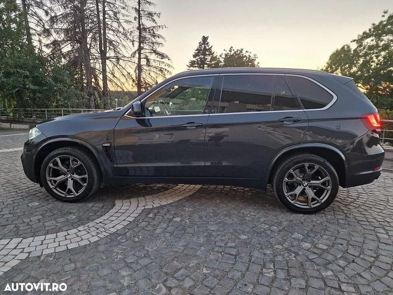 Culoaregri Utilizat 2016 BMW X5 SUV | 19.900 EUR (Super Preț) - Imagine 1/4