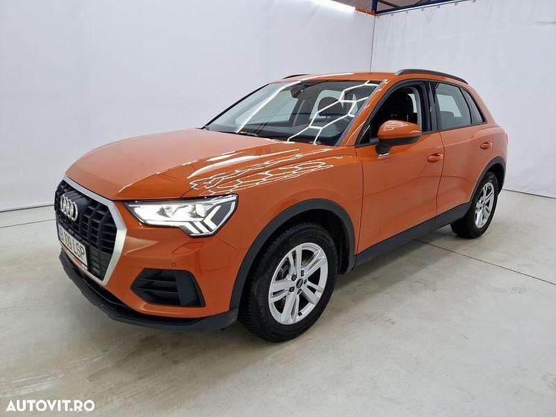 Culoareportocaliu Utilizat 2021 Audi Q3 SUV | 28.435 EUR (Super Preț) - Imagine 1/4