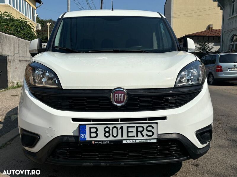 Alb Utilizat 2018 Fiat Doblò Monovolum | 5.750 EUR (Super Preț) - Imagine 1/4