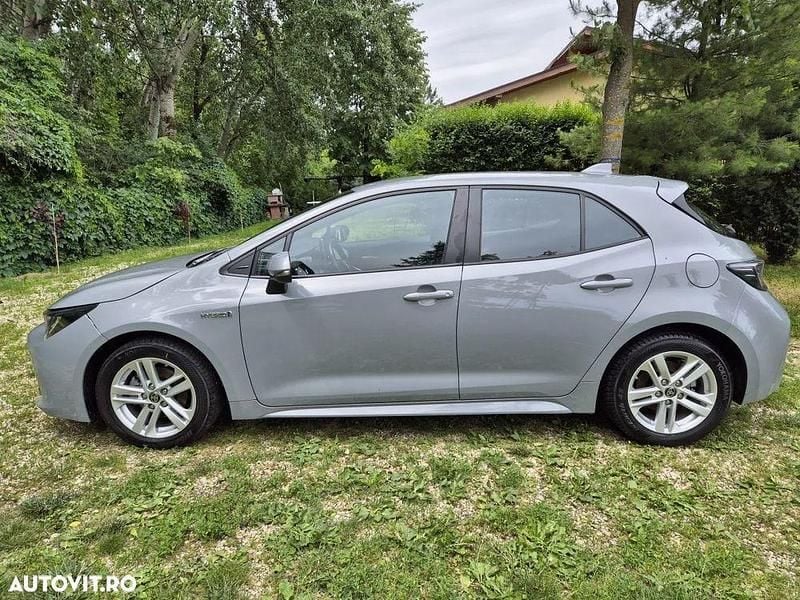 Second-hand Toyota Corolla Business Edition 122 CP (89 kW) 2021 Culoaregri Berlinǎ