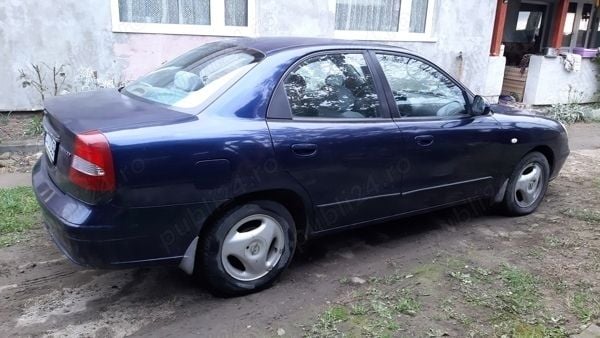 Second-hand Chevrolet Nubira 106 CP (77 kW) 2005 Berlinǎ