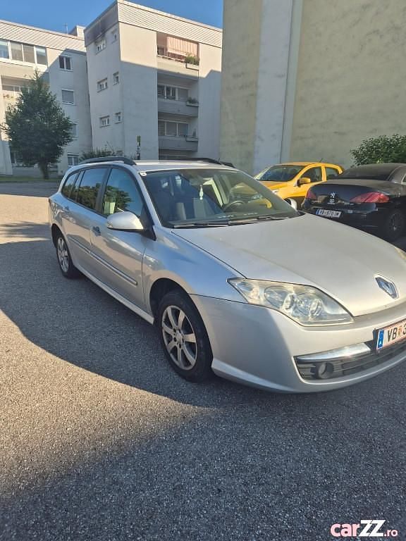Utilizat 2010 Renault Laguna III | 2.240 EUR - Imagine 1/4