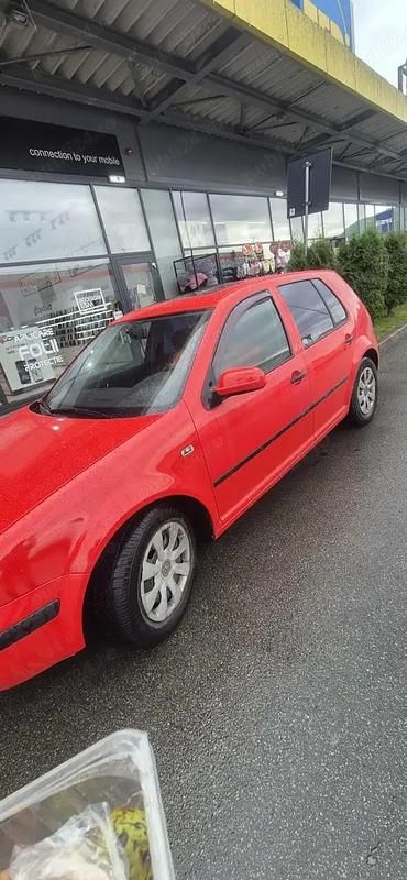 Utilizat 2000 VW Golf IV Berlinǎ | 1.150 EUR - Imagine 1/4