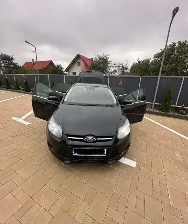 Utilizat 2012 Ford Focus Titanium Hatchback | 5.800 EUR (Puțin scump) - Imagine 1/4