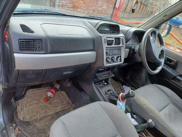 Utilizat 2005 Mitsubishi Mirage | 1.200 EUR - Imagine 1/2