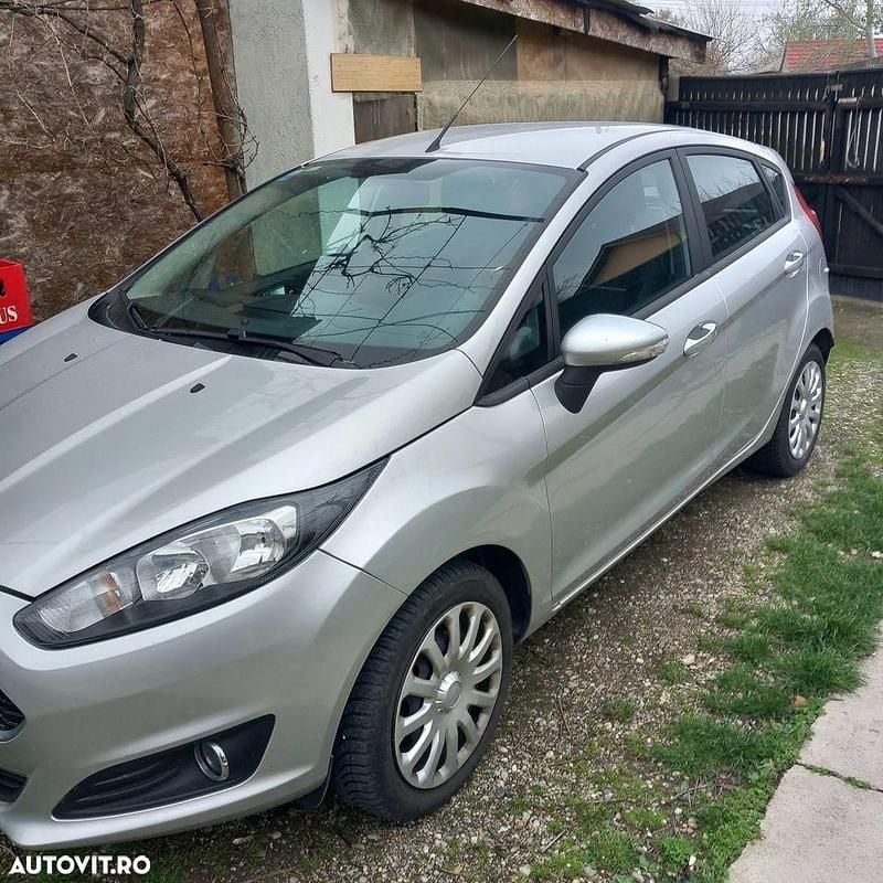 Culoaregri Utilizat 2017 Ford Fiesta Trend Hatchback | 6.550 EUR (Preț OK) - Imagine 1/4