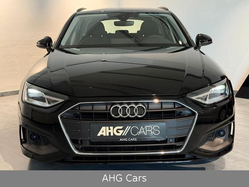 Utilizat 2023 Audi A4 Sport Break | 29.608 EUR (Scump) - Imagine 1/1