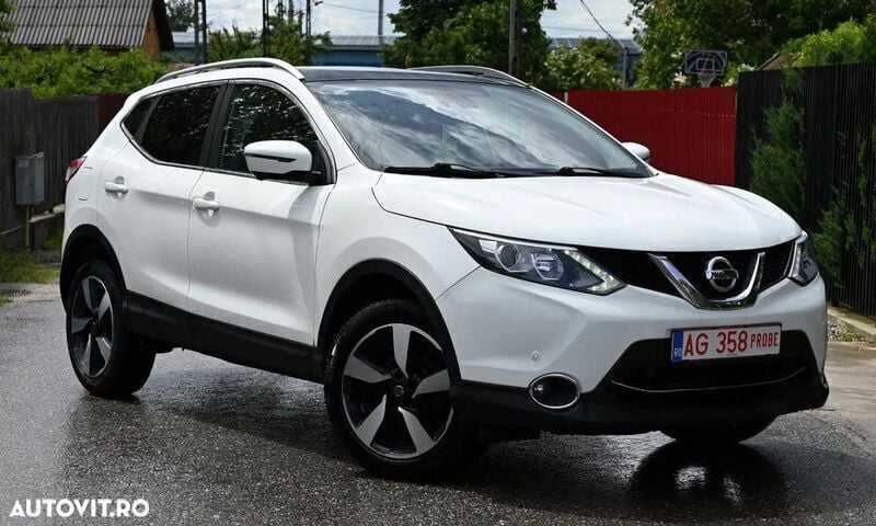 Alb Utilizat 2016 Nissan Qashqai N-Connecta SUV | 9.999 EUR (Preț bun) - Imagine 1/4
