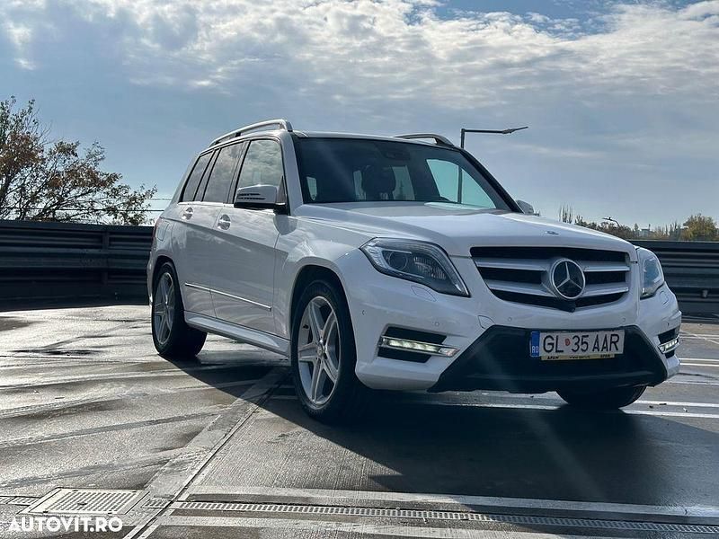 Culoarealb Utilizat 2014 Mercedes GLK350 SUV | 14.300 EUR (Puțin scump) - Imagine 1/4