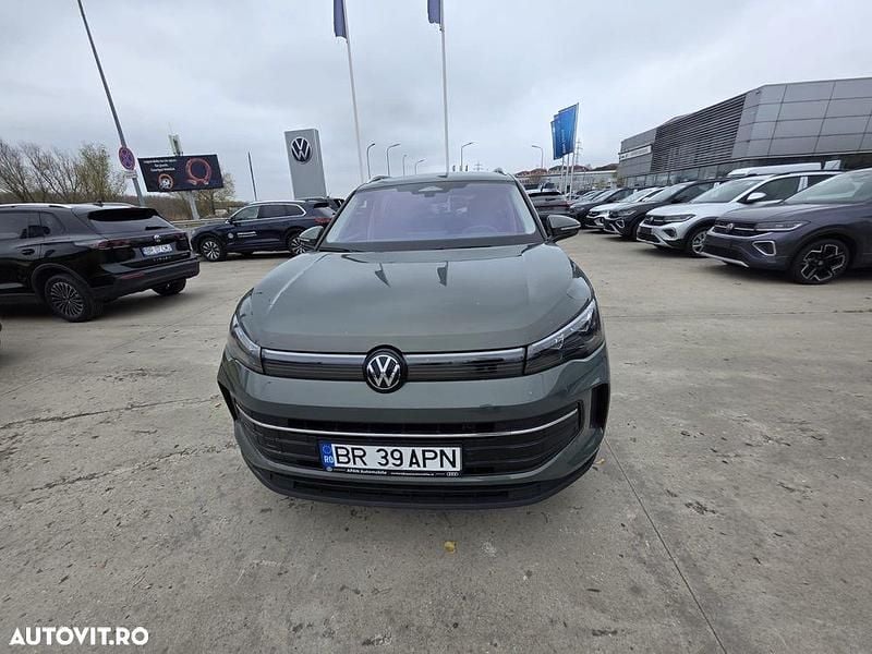 Culoareverde Utilizat 2025 VW Tiguan Life SUV | 38.000 EUR - Imagine 1/4