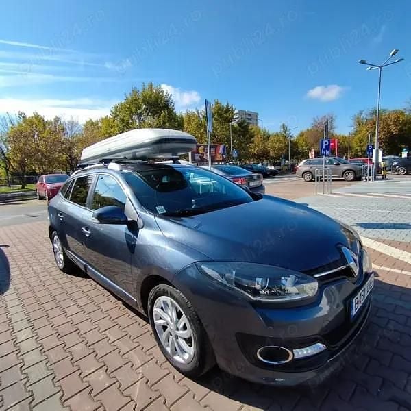 Gri Utilizat 2016 Renault Mégane III Break | 8.100 EUR (Preț OK) - Imagine 1/4