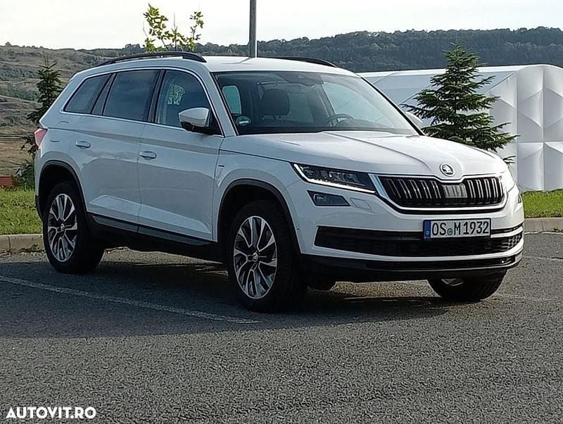 Culoarealb Utilizat 2021 Skoda Kodiaq Clever SUV | 19.950 EUR (Super Preț) - Imagine 1/4