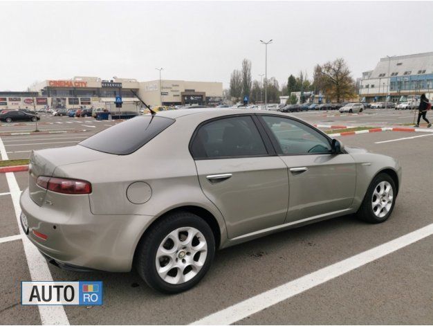 Gri Utilizat 2006 Alfa Romeo 159 Berlinǎ | 2.500 EUR (Preț OK) - Imagine 1/4