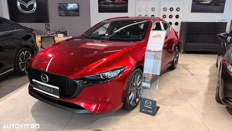 Culoarerosu Nouă 2025 Mazda 3 Center-Line Hatchback | 27.140 EUR (Preț OK) - Imagine 1/4