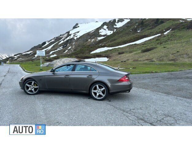 Gri Utilizat 2006 Mercedes CLS320 Coupe | 6.500 EUR - Imagine 1/4