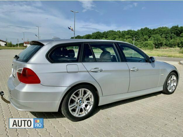 Second-hand BMW 320 163 CP (119 kW) 2007 Gri Break