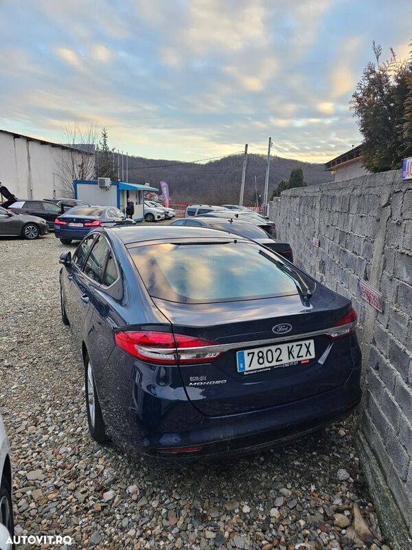 Second-hand Ford Mondeo 165 CP (121 kW) 2020 Alb Berlinǎ