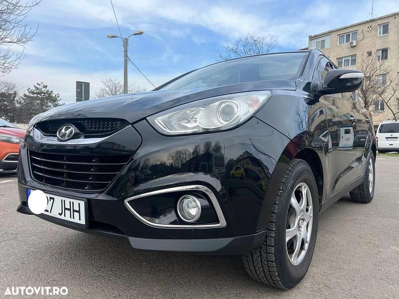 Second-hand Hyundai ix35 Edition 135 CP (99 kW) 2012 Culoarenegru SUV
