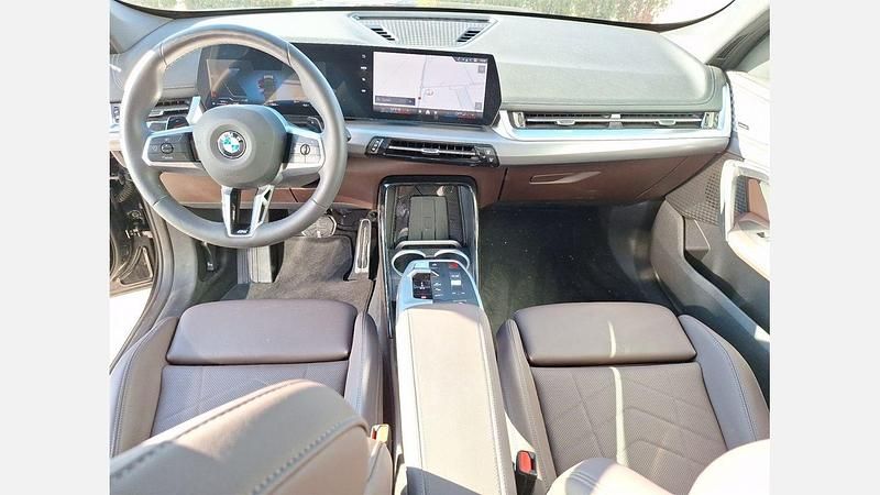 Second-hand BMW X1 Comfort Edition 156 CP (114 kW) 2025 Negru sapphire metalizat SUV