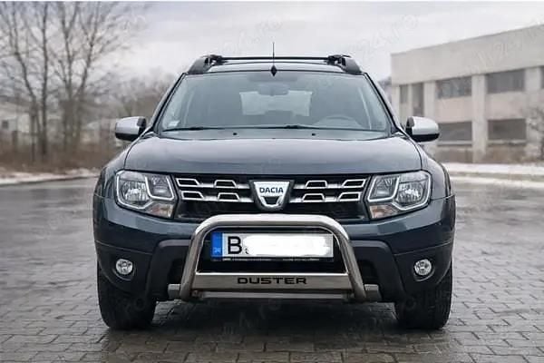 Second-hand Dacia Duster Lauréate 125 CP (91 kW) 2014 Gri SUV