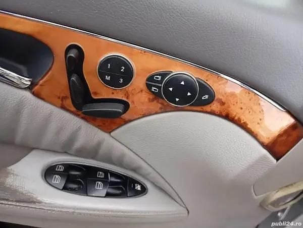 Second-hand Mercedes E220 150 CP (110 kW) 2003 Berlinǎ