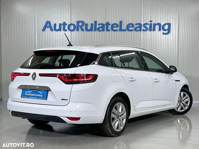 Second-hand Renault Megane E-Tech Business 158 CP (116 kW) 2021 Culoarealb Break