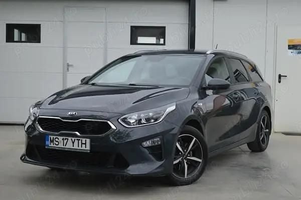 Second-hand Kia Ceed 115 CP (84 kW) 2019 Hatchback