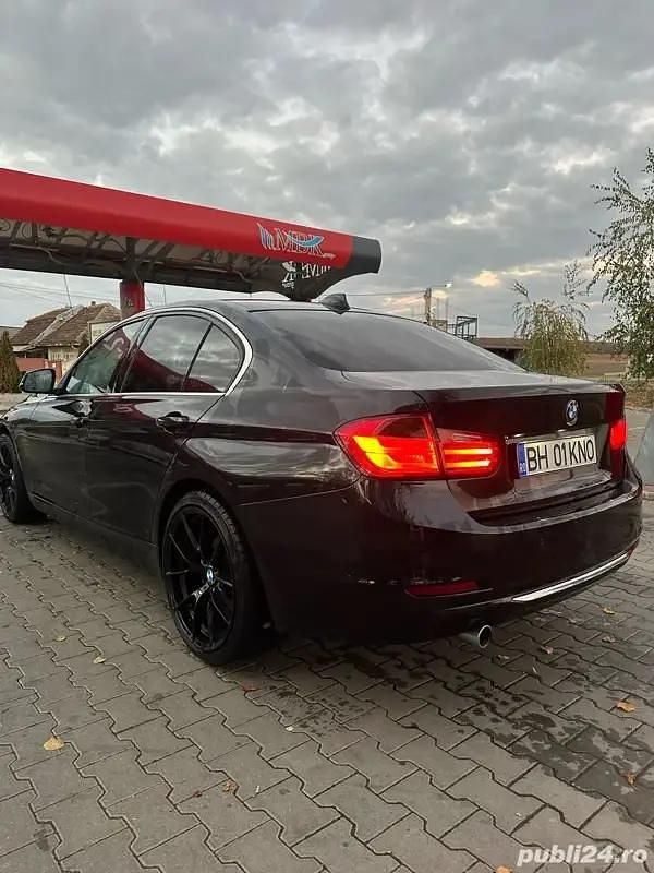 Utilizat 2013 BMW 318 Berlinǎ | 12.600 EUR (Scump) - Imagine 1/4