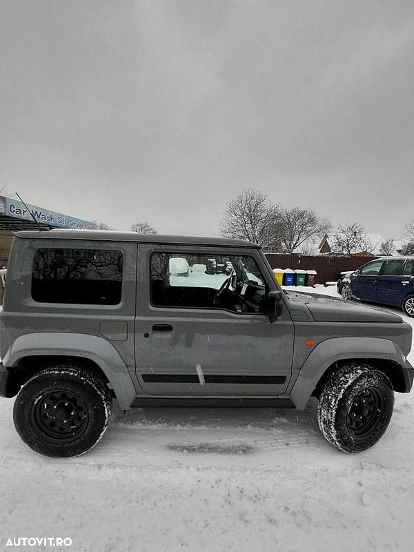Second-hand Suzuki Jimny 102 CP (75 kW) 2022 Culoaregri SUV