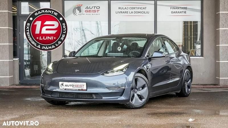 Second-hand Tesla Model 3 324 kW (441 CP) 2021 Culoaregri Berlinǎ