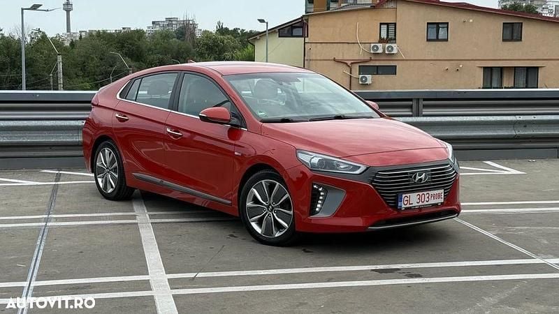 Rosu Utilizat 2017 Hyundai Ioniq Berlinǎ | 13.500 EUR (Preț OK) - Imagine 1/4